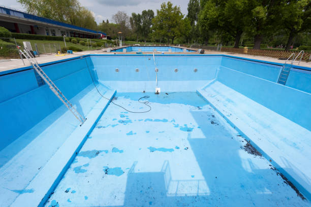 Best Professional water damage repair  in Goodland, KS